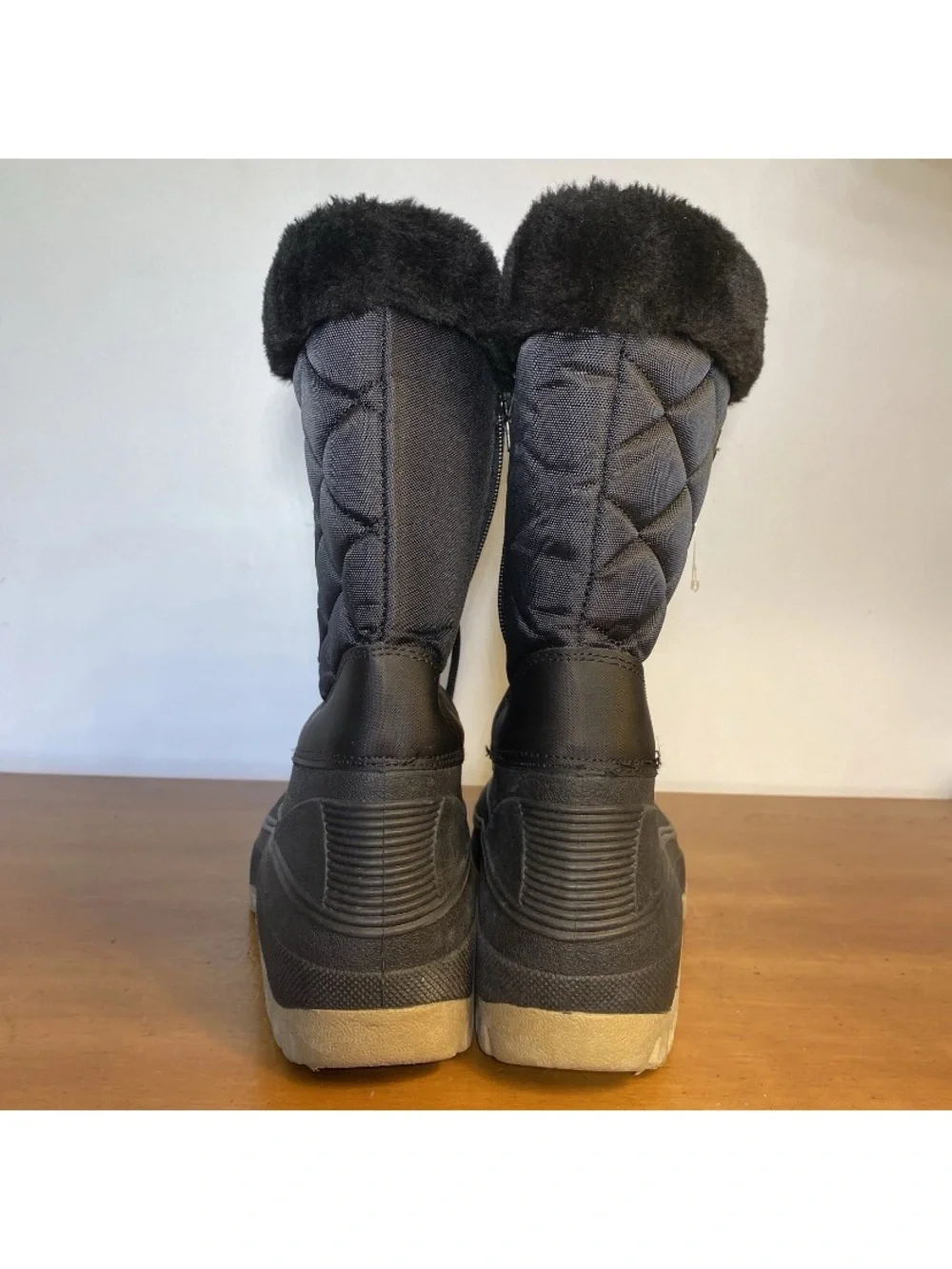 Women’s 8 Faux Fur Lined Winter Snow Boots Mid-Calf Hiking Boots Insulated Warm